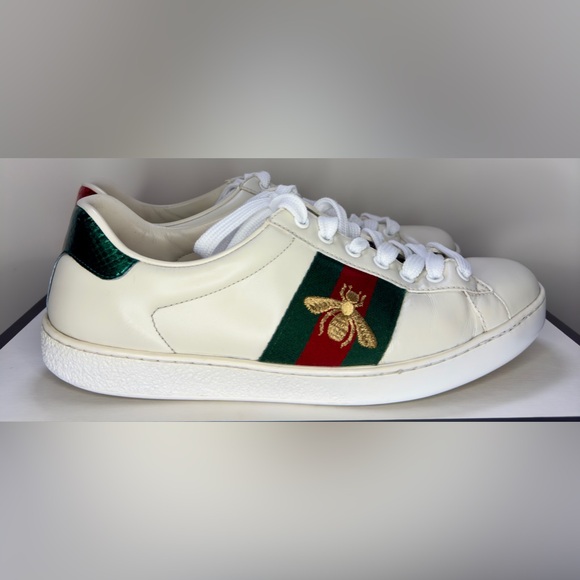 GUCCI Men's Ace White Leather Bee Embroidered Sneaker - Picture 6 of 11